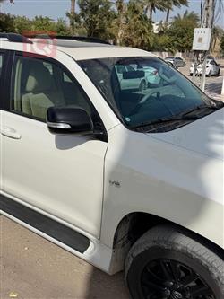 تويوتا لاندكروزر برادو